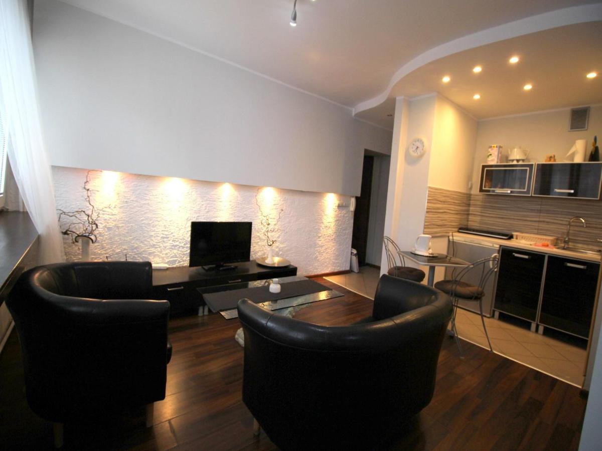 Lucky Apartaments Old Town -Economy Вроцлав Экстерьер фото