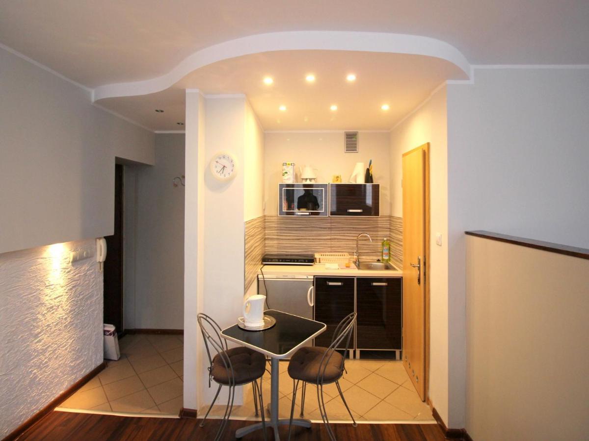Lucky Apartaments Old Town -Economy Вроцлав Экстерьер фото