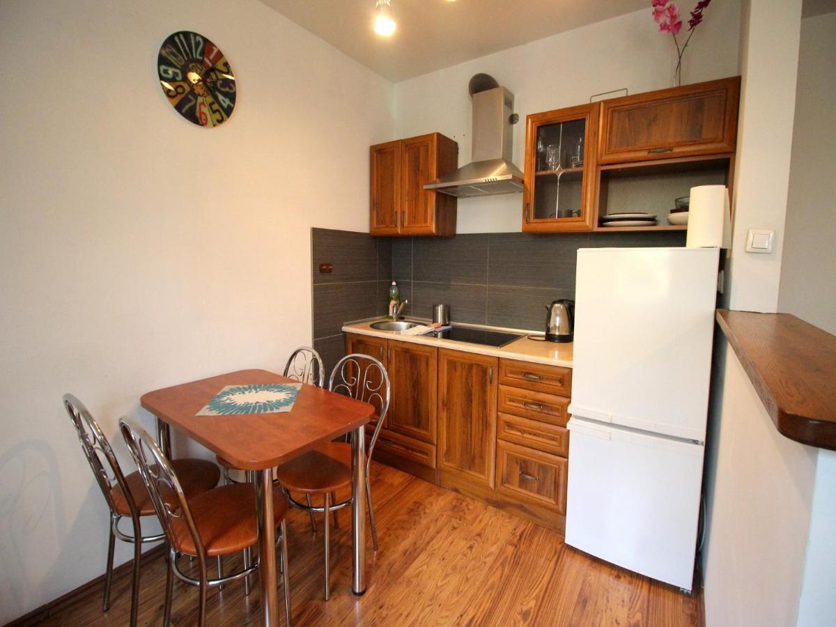 Lucky Apartaments Old Town -Economy Вроцлав Экстерьер фото