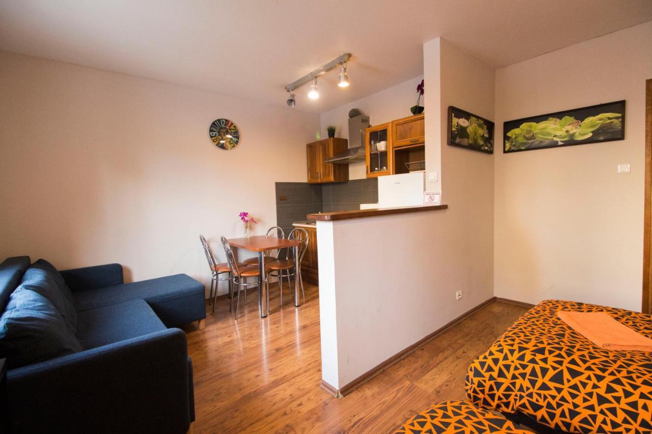 Lucky Apartaments Old Town -Economy Вроцлав Экстерьер фото